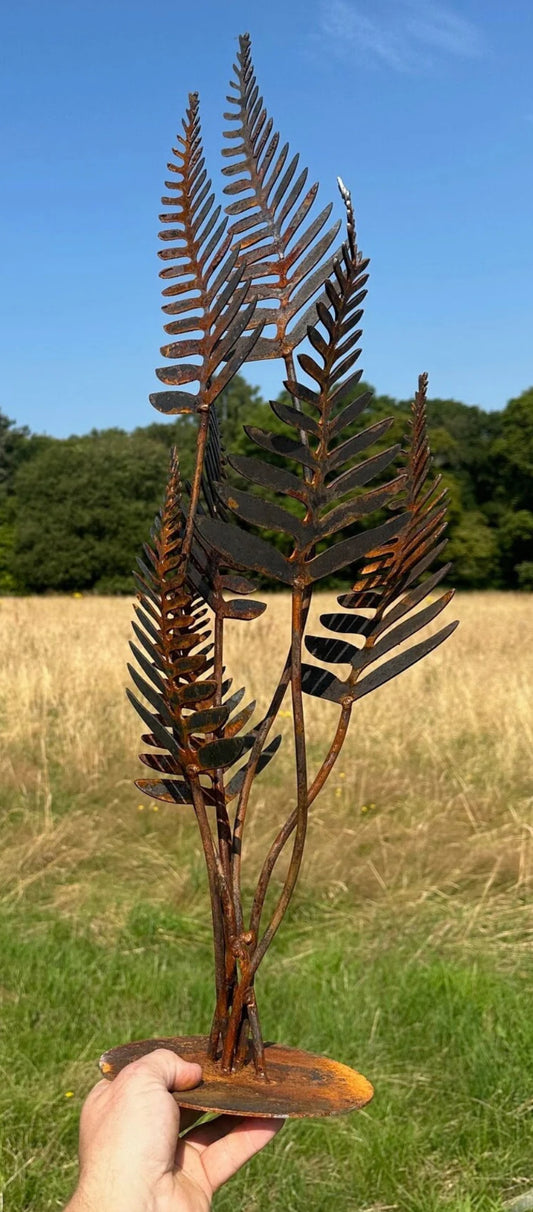 Fern Leave Sculptrue Tree Rustic Rusty Garden Art Yard Art Present Gift Idea image 0