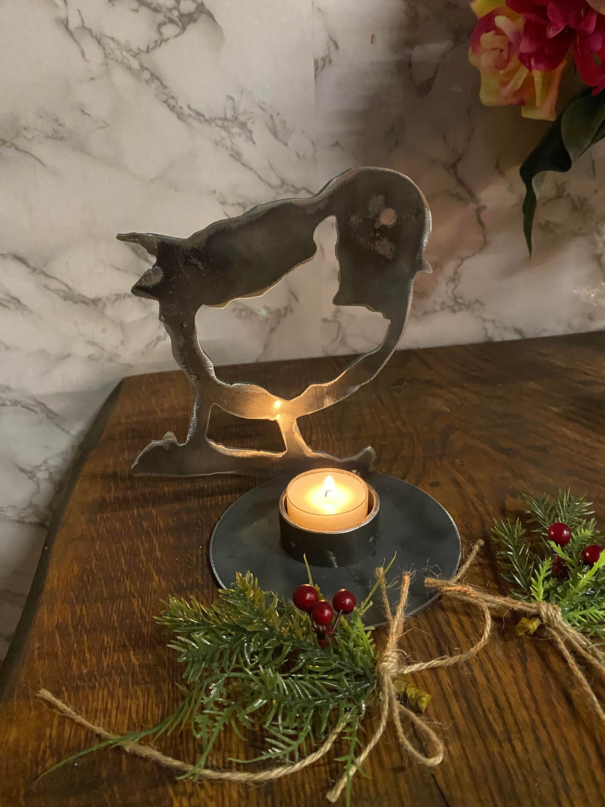 Red Robin Candle Holder Bird Xmas Festive Santa Present  Holiday Candle Gift image 1