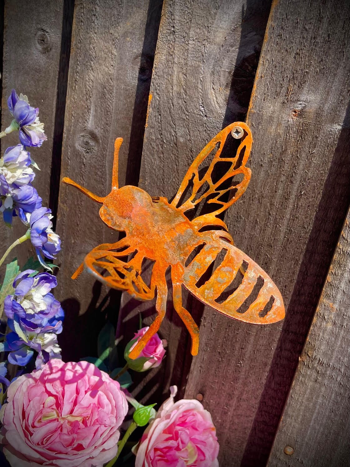 Bumble Bee Wasp Insect Buzz Wildlife Rustic Rusty Garden Art Yard Art Present  image 2